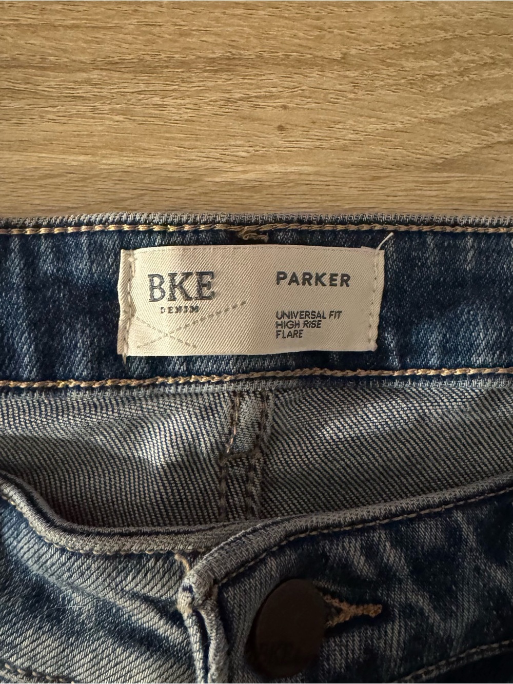 Buckle Women's Light Blue Flare Jeans (NWT) - Picture 6 of 8